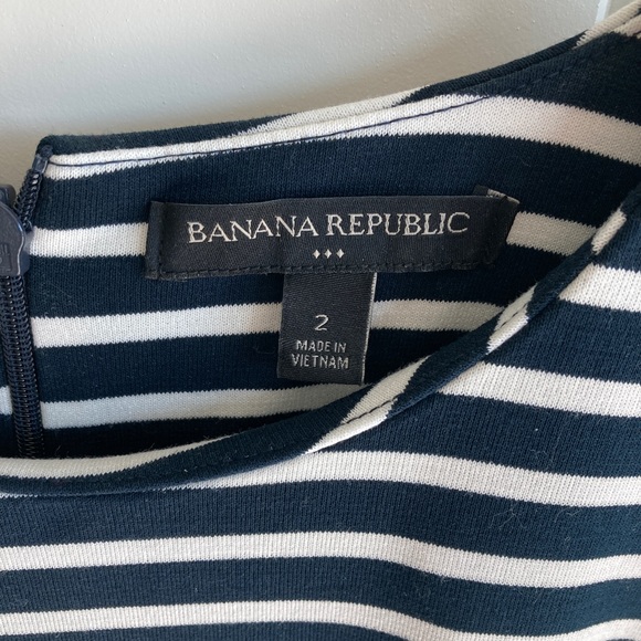 Banana Republic Flutter Sleeve Dress - 2 - Picture 3 of 3